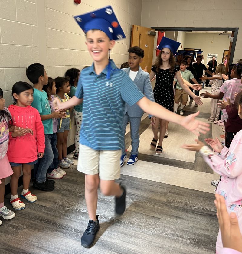 Image for the Tweet beginning: Congratulations to our amazing 5th